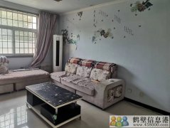 房屋出租，地理位置生活方便，房屋干凈整潔！